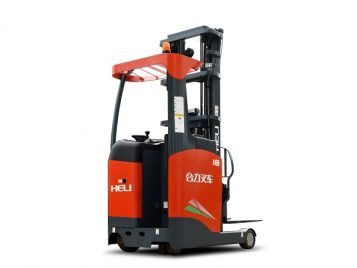 Xe nâng đứng lái Heli 1.5 tấn